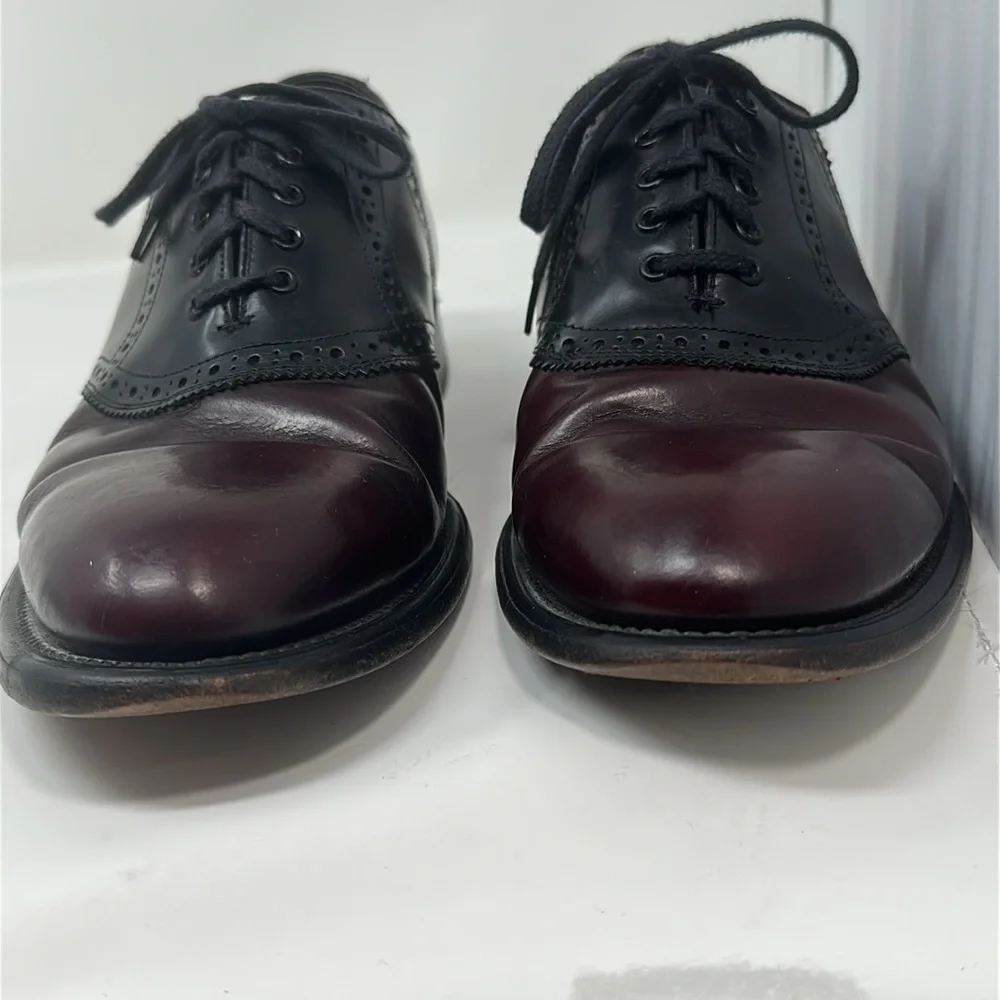 Bostonian Dress Oxford. Size 9 1/2 D/B